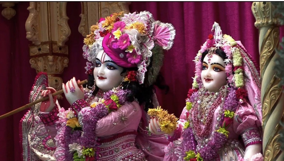 Radha Krishna Images in HD | Lord Krishna Image 2019 1